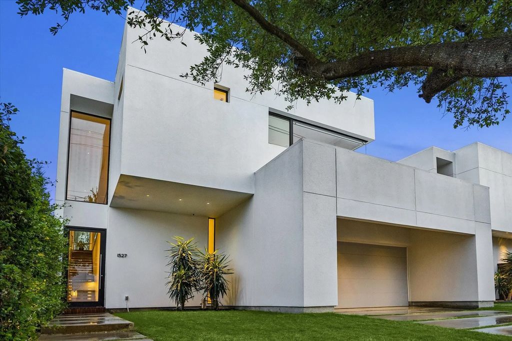 1527 Indiana Street, Houston