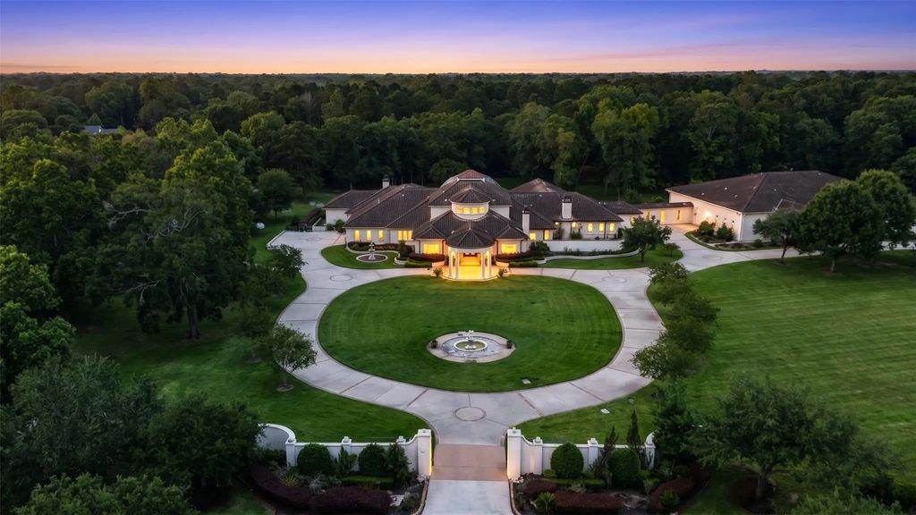 29310 Martelly Way, Huffman