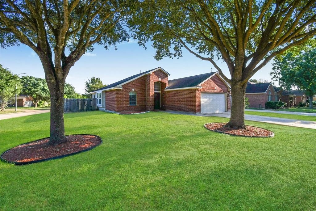 34552 Park Green, Brookshire
