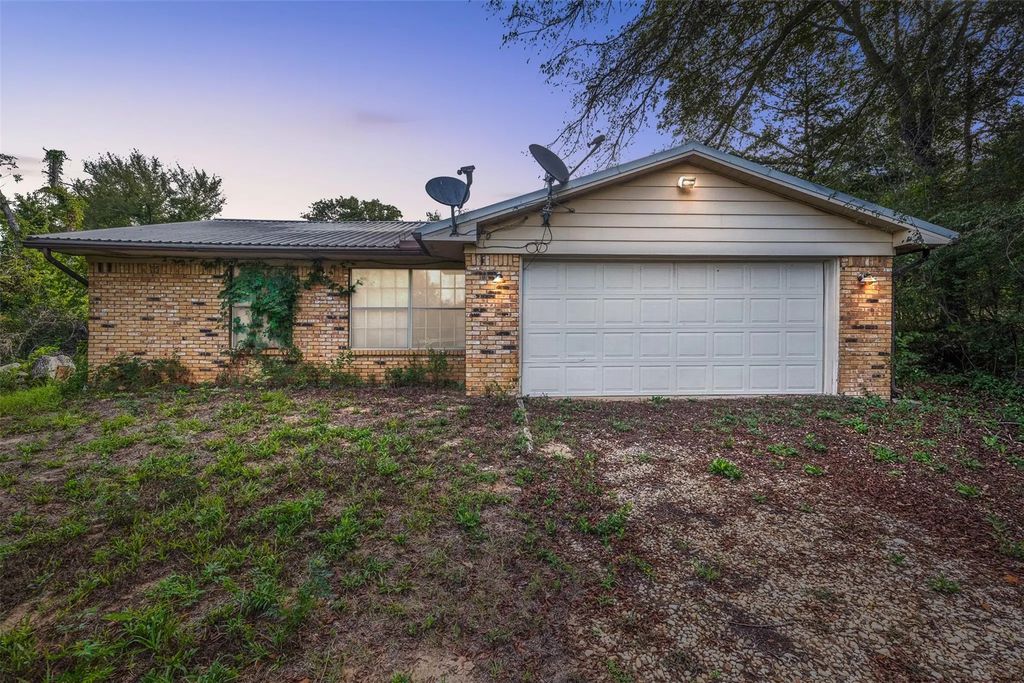 5209 Bucksnort Road, Franklin