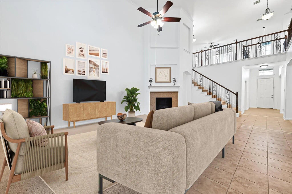 4663 Rockton Hills Lane, Sugar Land