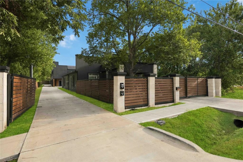 4929 Wilmington Street A-b, Houston