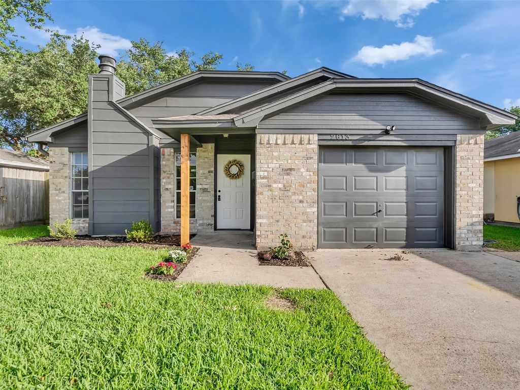 2613 7th Avenue N, Texas City