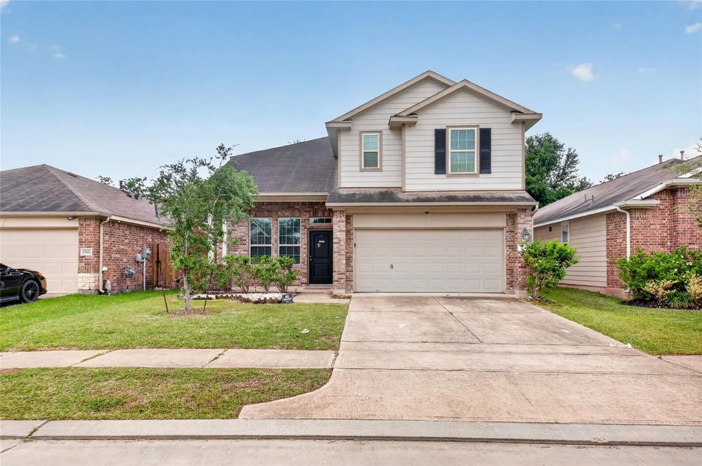 2518 Cold River Drive, Humble