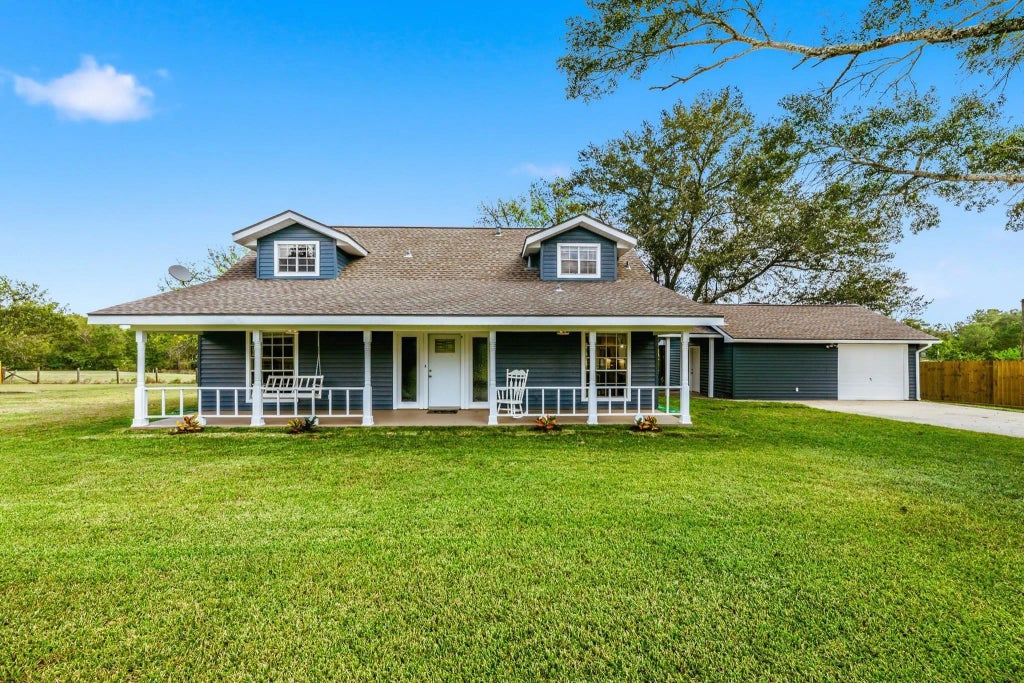 791 Fm 1617, Trinity