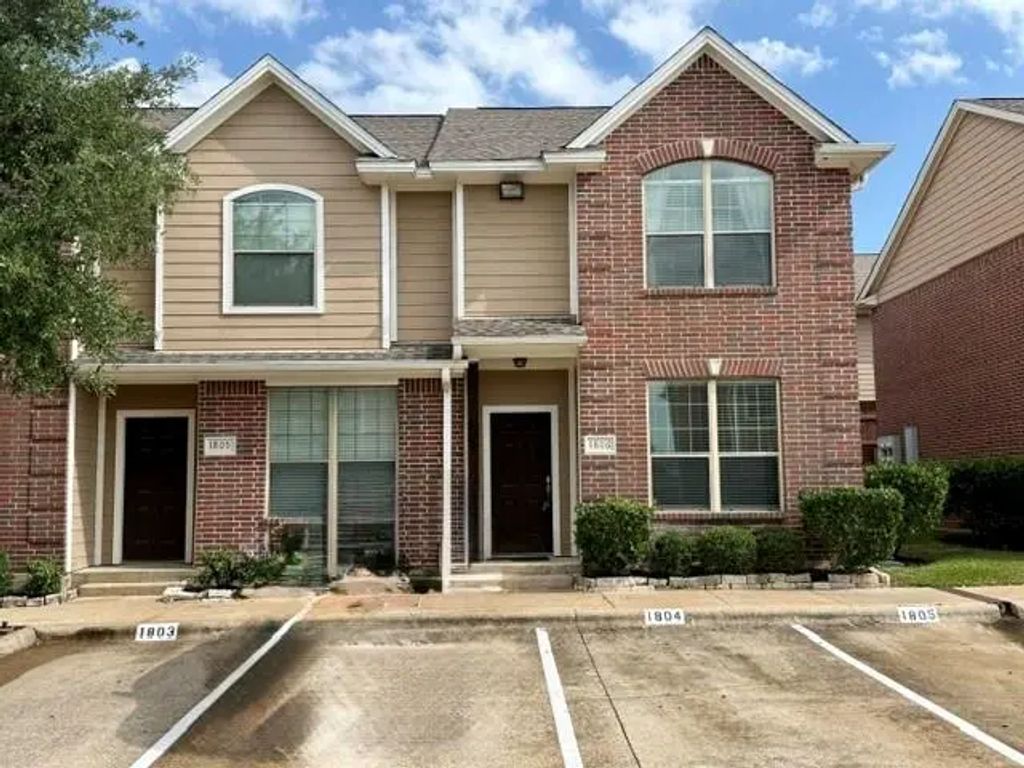 1000 Spring Loop 1806, College Station