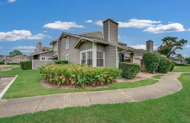 12203 Sandpiper Drive 122, Houston
