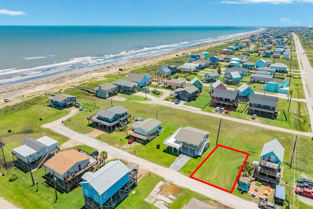 Nesmith Place, Surfside Beach