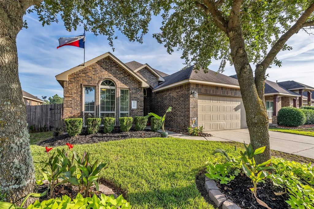 19219 Silver Dapple Drive, Porter