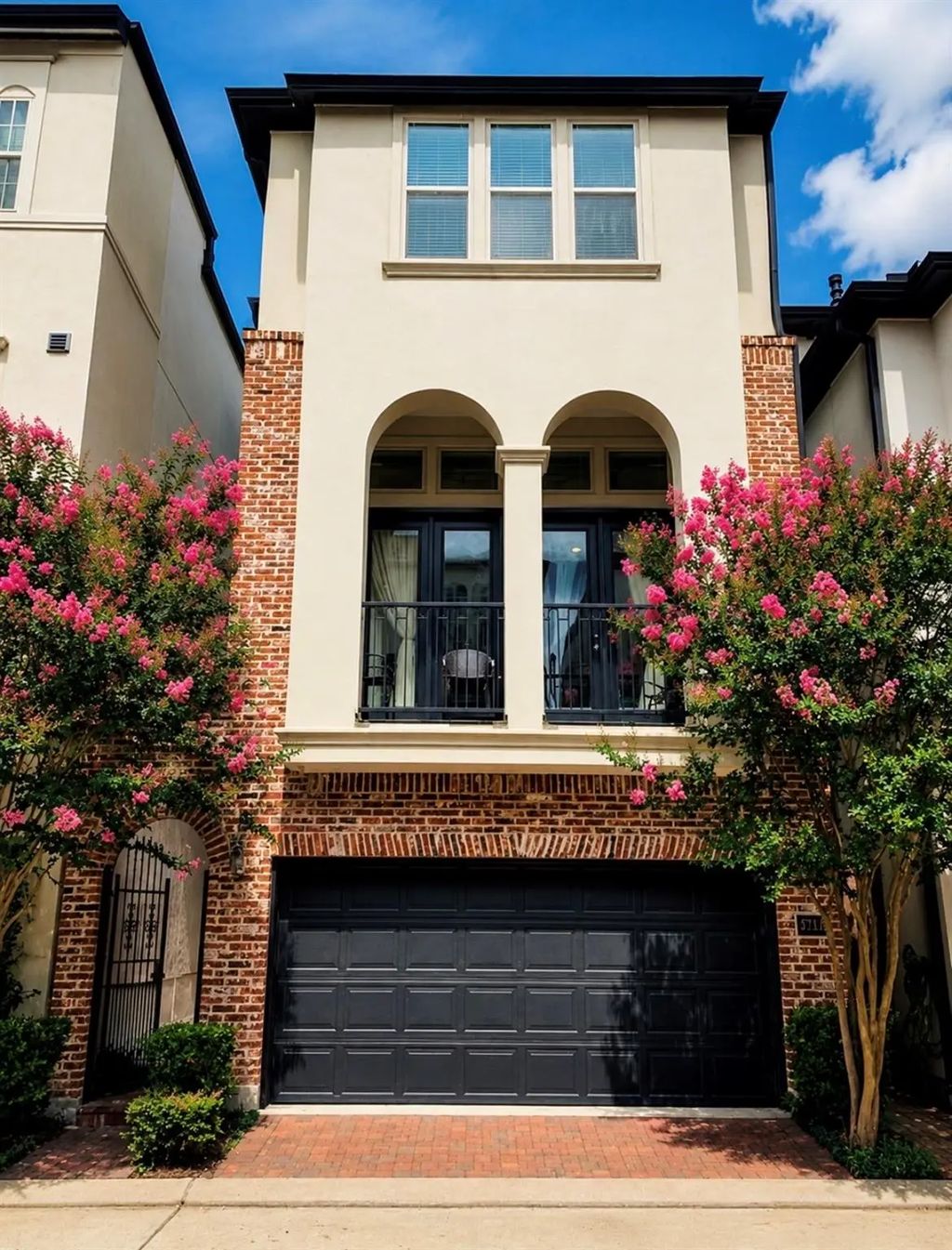2713 Arabelle Grove, Houston