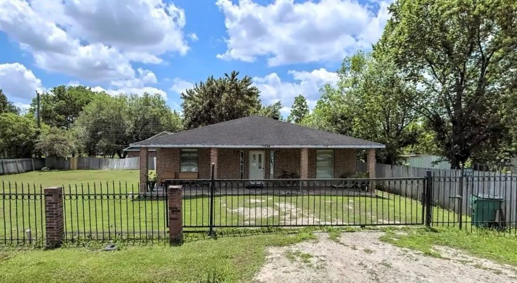 406 Manor Avenue, Arcola
