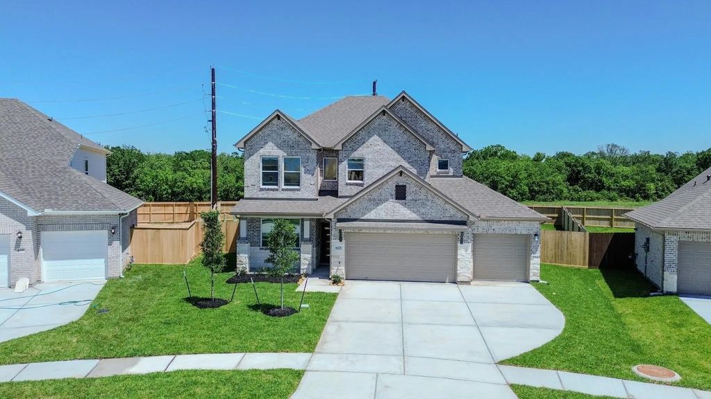6215 Royal Palm Drive, Manvel