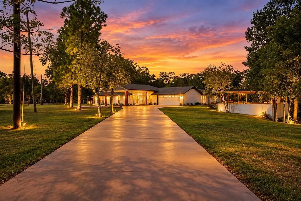 36219 County Line Road, Brookshire