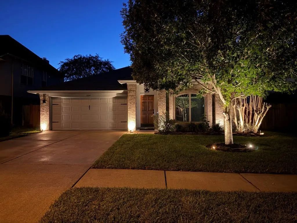 16114 N Lakestone Drive, Tomball