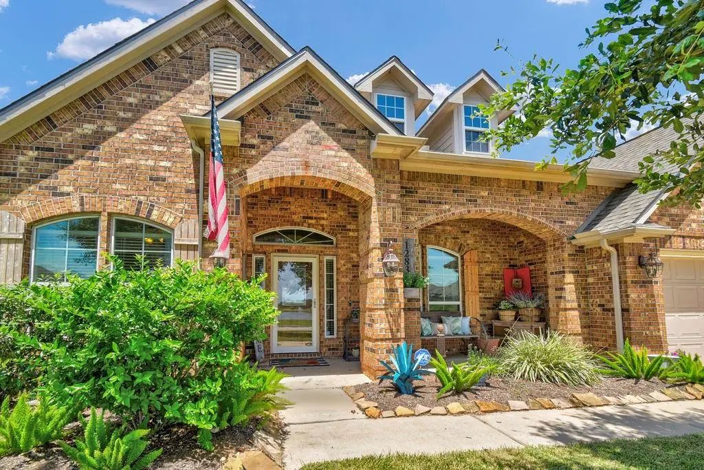 1283 Laurel Lane, Angleton
