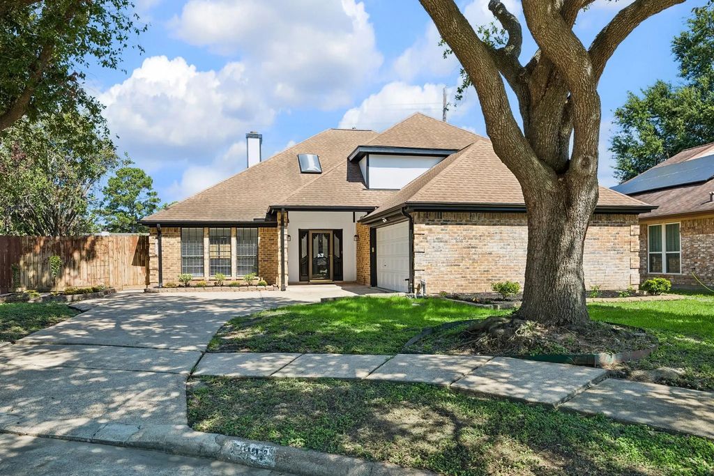 19922 Hoppers Creek Drive, Katy