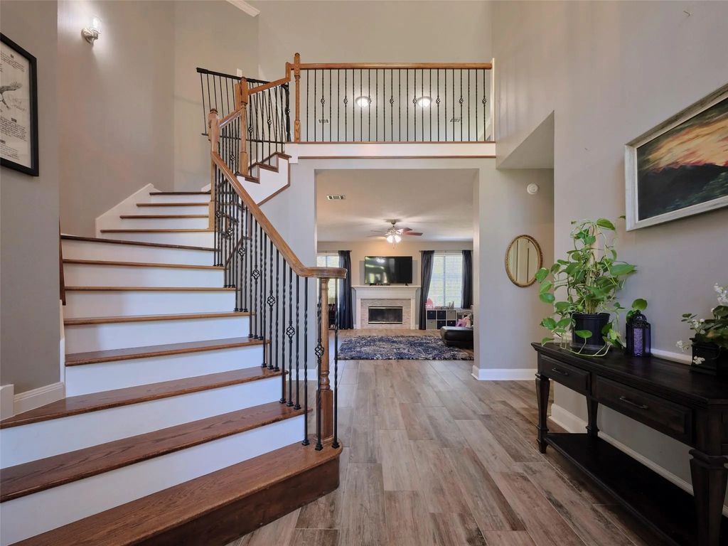 16302 Old Coach Road, Stagecoach