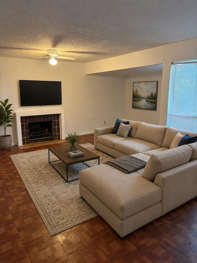 781 Country Place Drive 1085, Houston