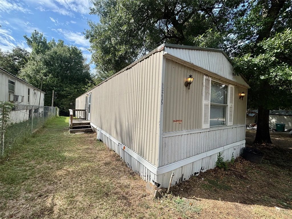 13235 Pecan Tree Drive, Willis