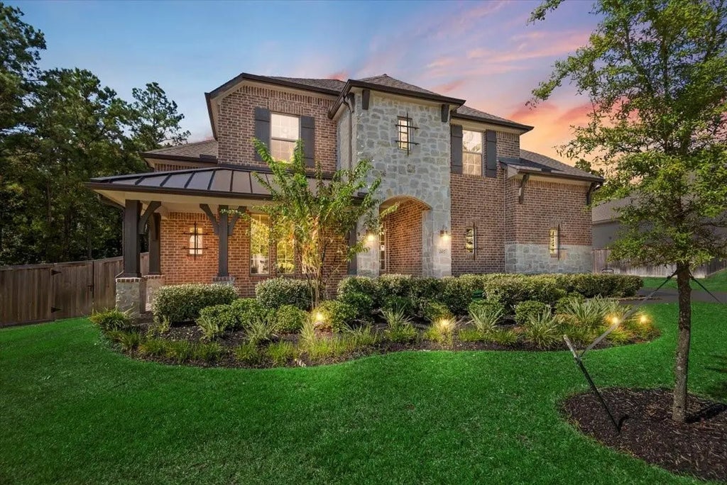 207 Ladner Court, Willis