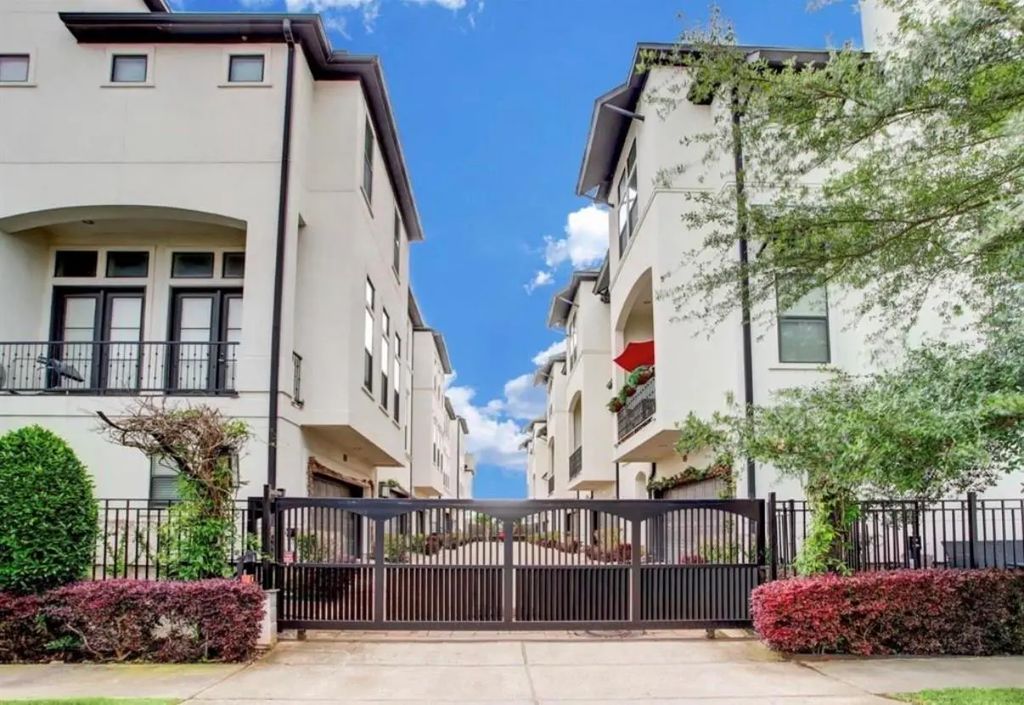 1853 Dart Street, Houston