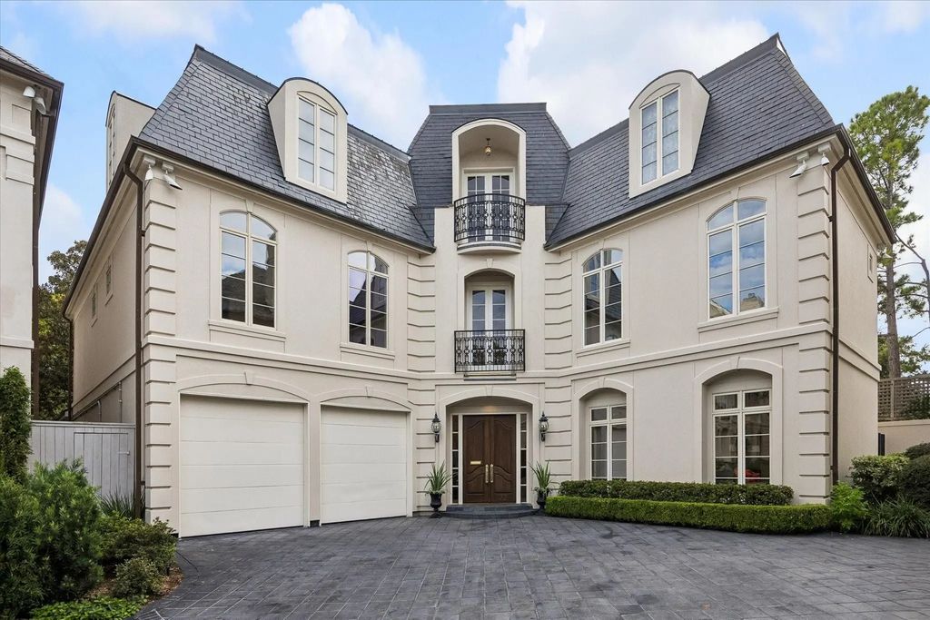 22 Eaton Square, Houston