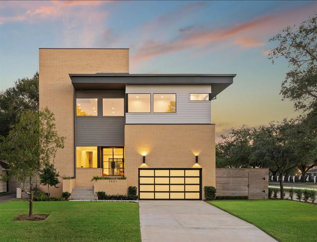 3851 Merrick Street, Houston