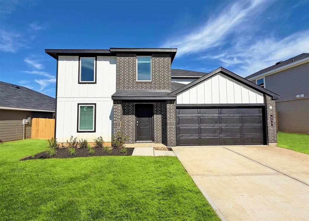 653 Iron Horse Drive, Conroe