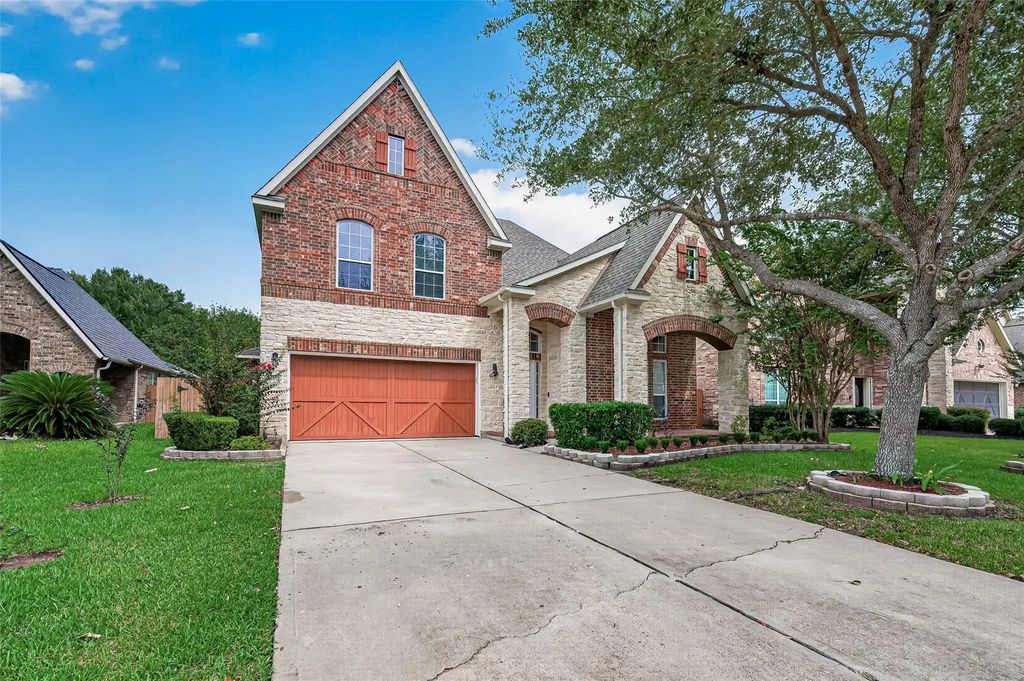 16810 Adelaide Drive, Richmond