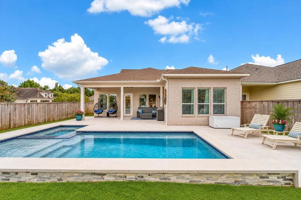 114 Pilazzo Street, Montgomery