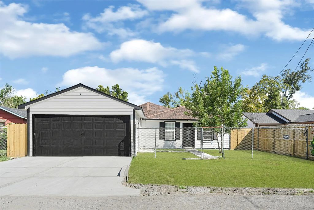 7625 Touchstone Street, Houston