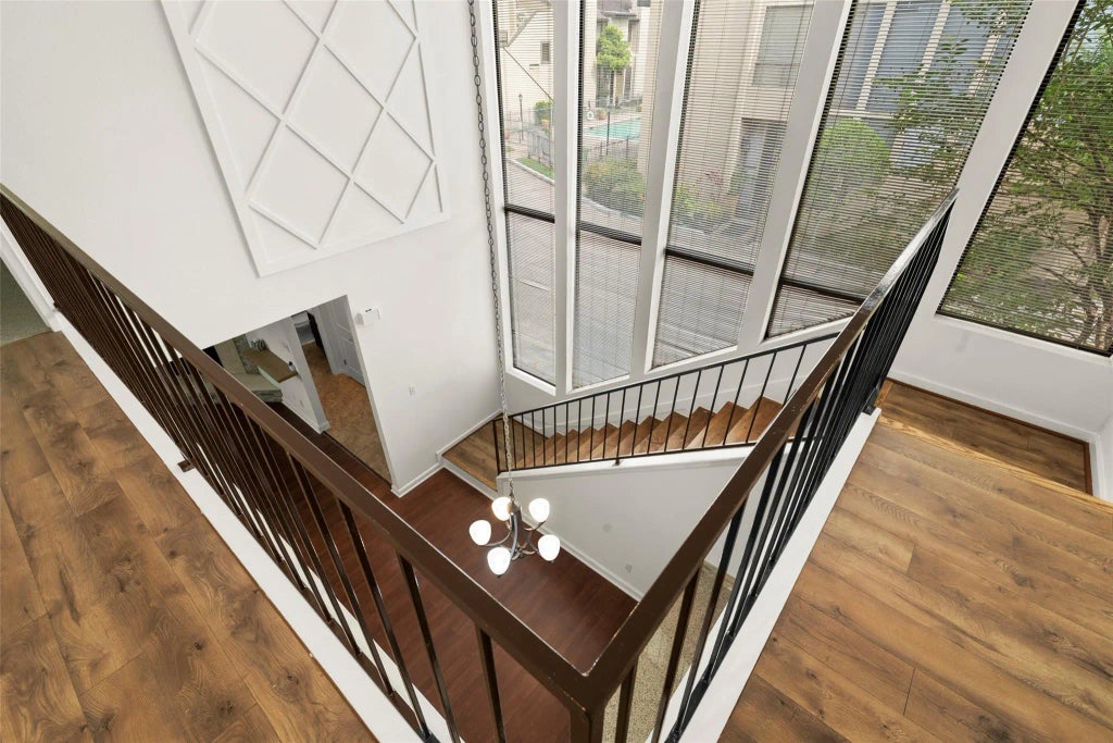 1116 Bering Drive 11, Houston