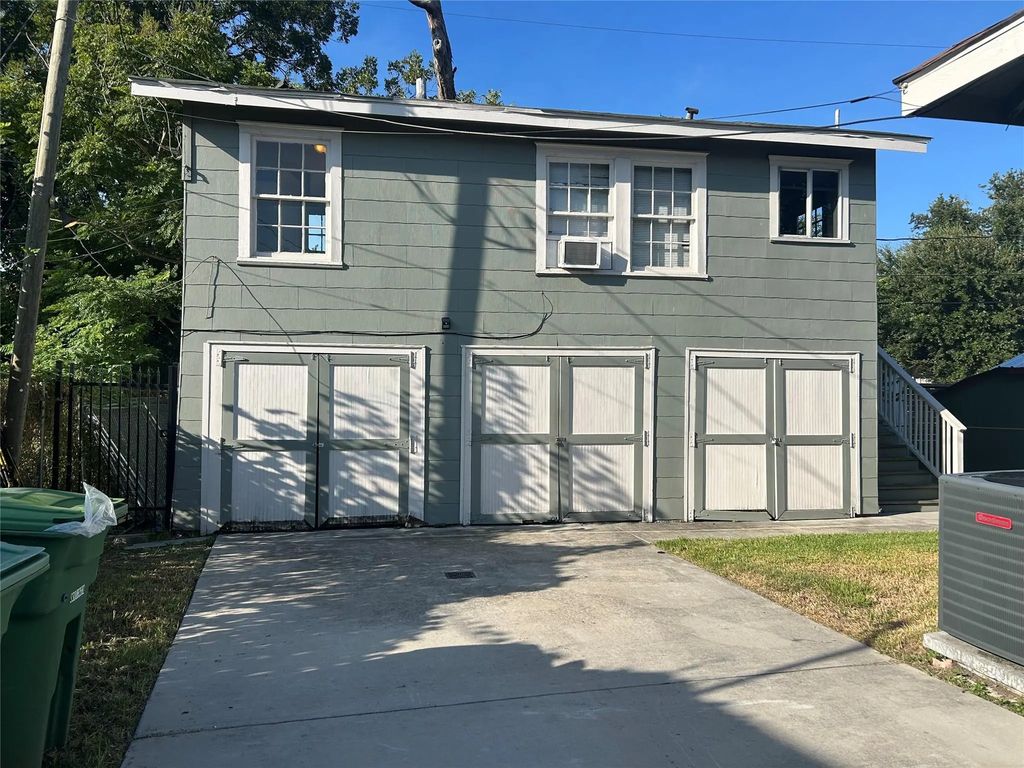 1534 Lawson Street B, Houston
