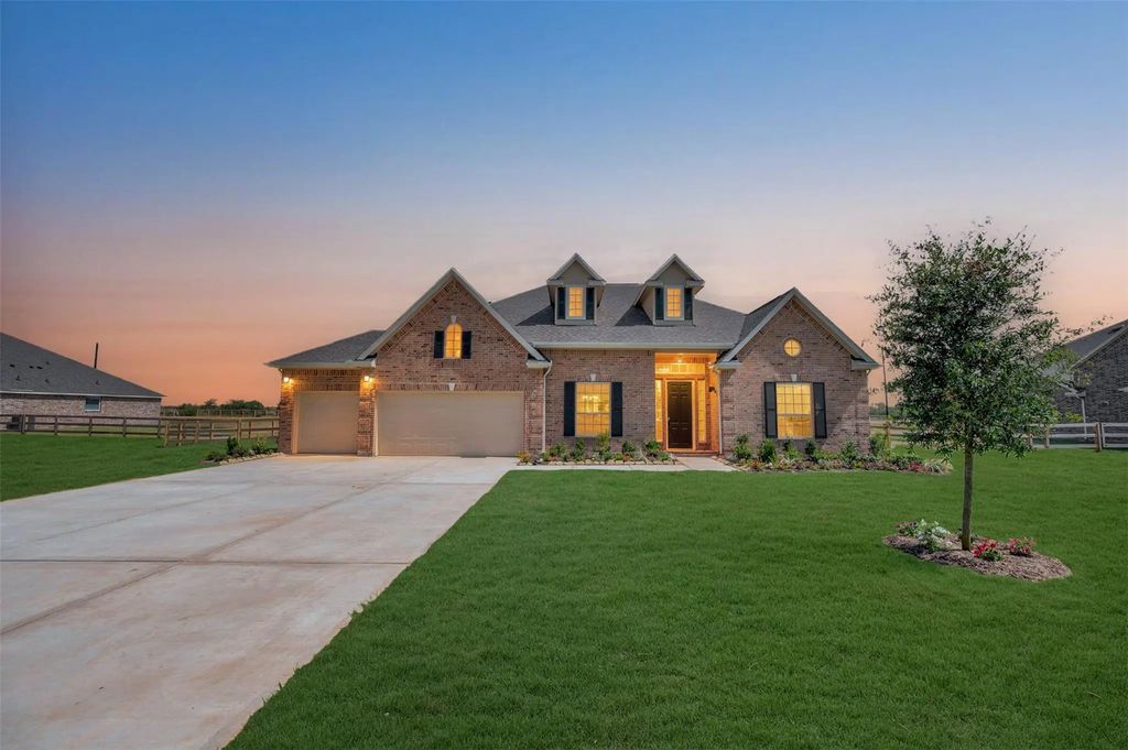 5033 Bluebell Way, Waller