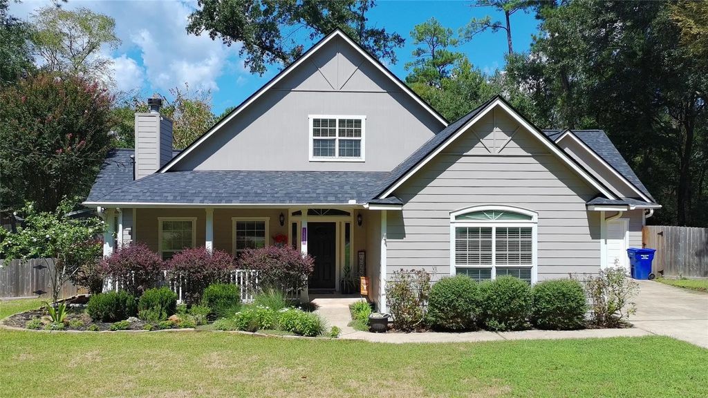 14444 Hill Drive, Willis