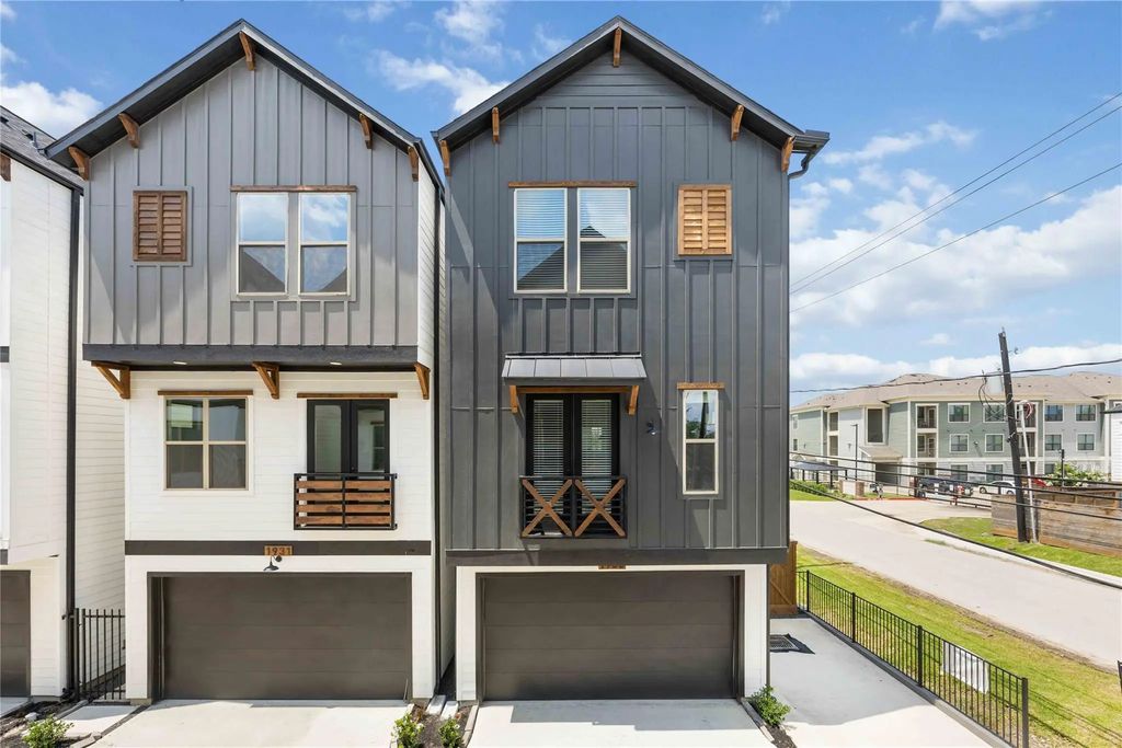 1921 Johanna Drive, Houston