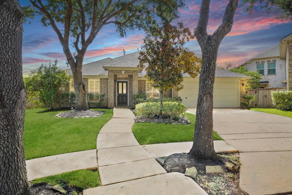 5906 Nine Mile Lane, Missouri City