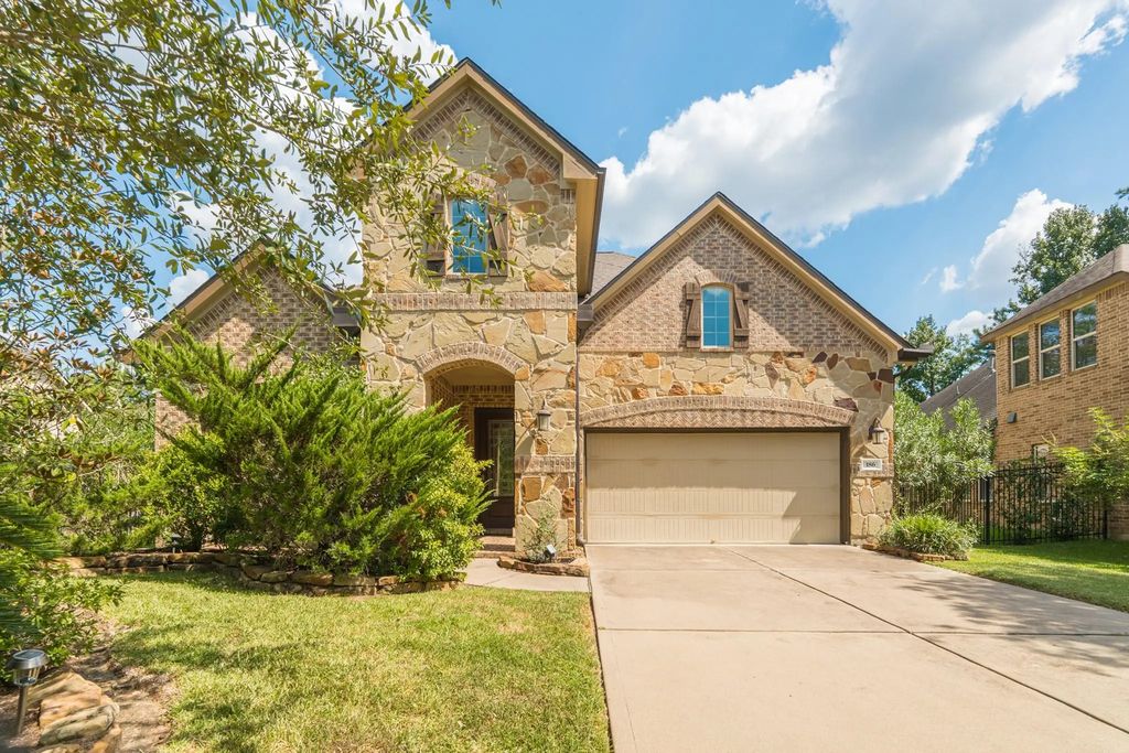 186 Hearthshire Circle, Magnolia