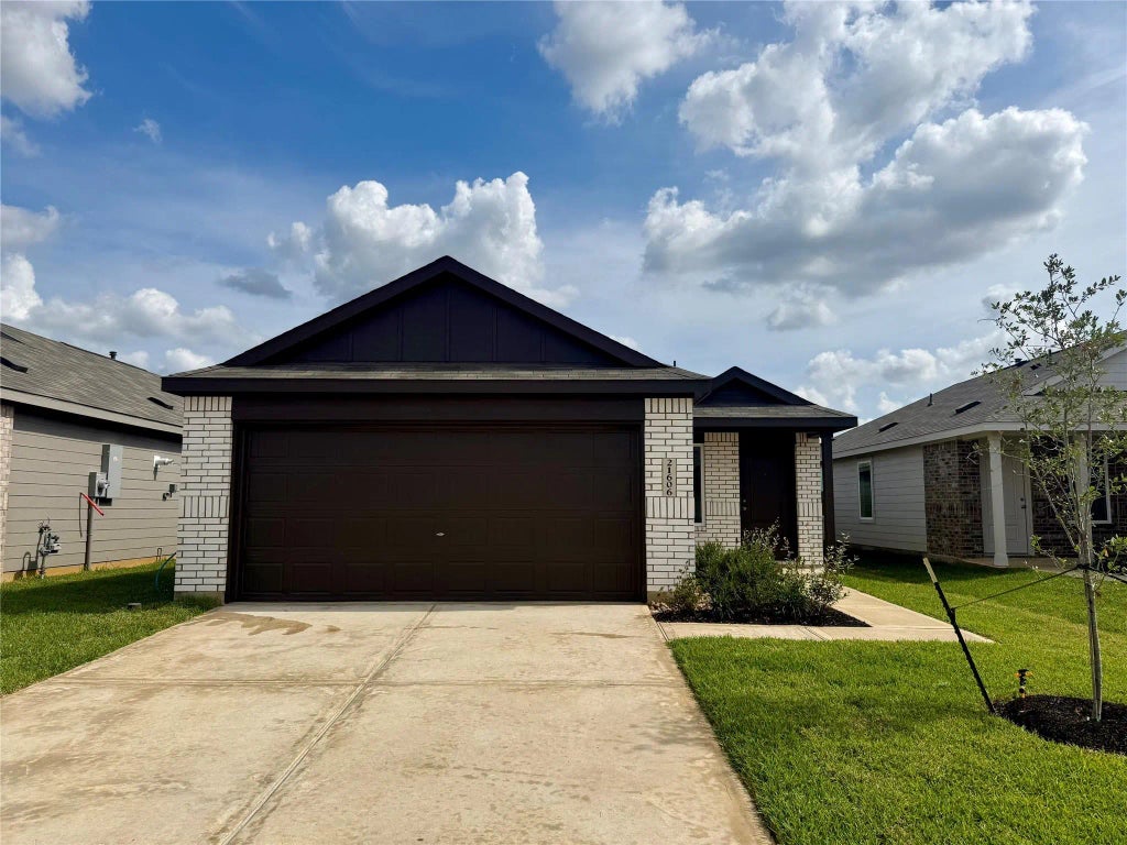 21606 Cottonwood Meadows Trail, Waller