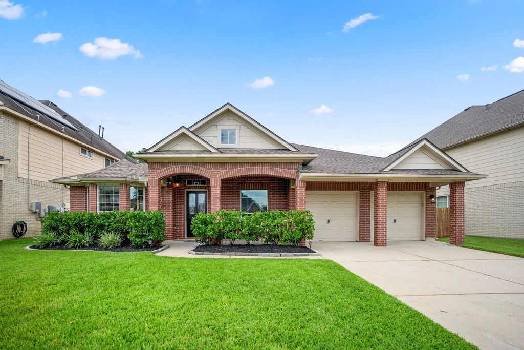 3411 Utah Beach Court, Spring