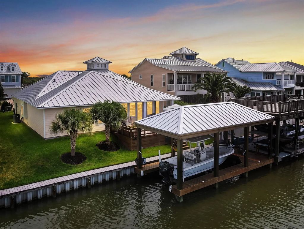 5418 Brigantine Cay Court, Texas City
