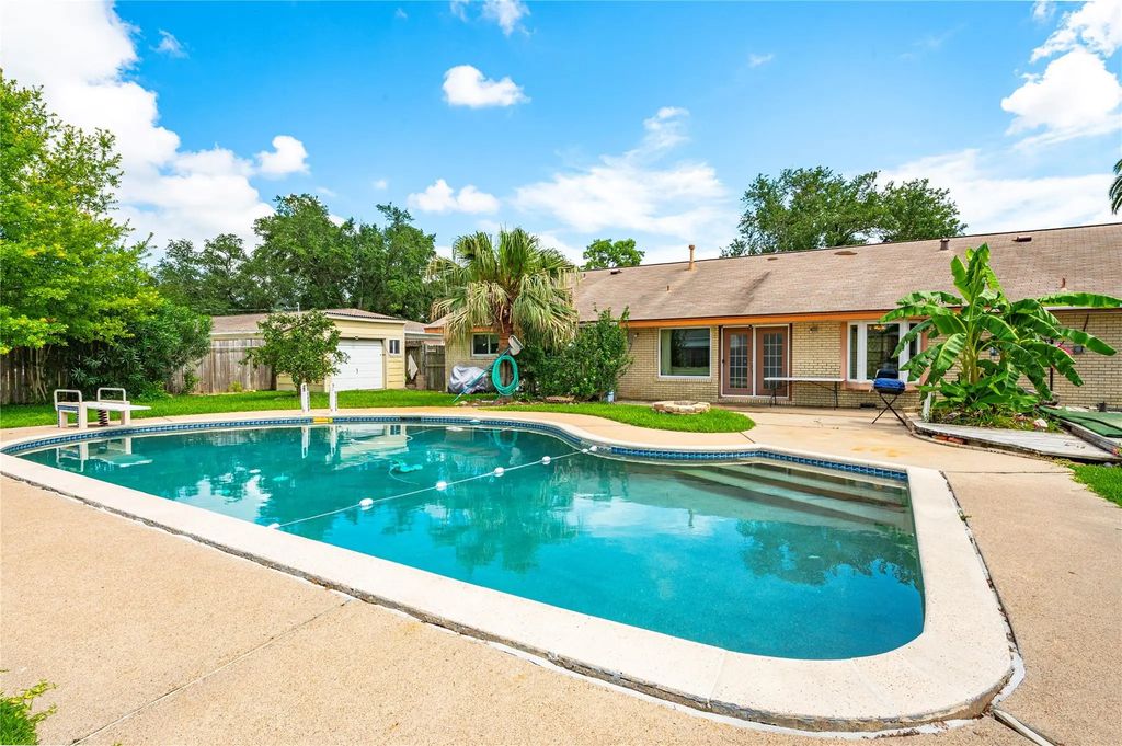 1222 24th Avenue N, Texas City