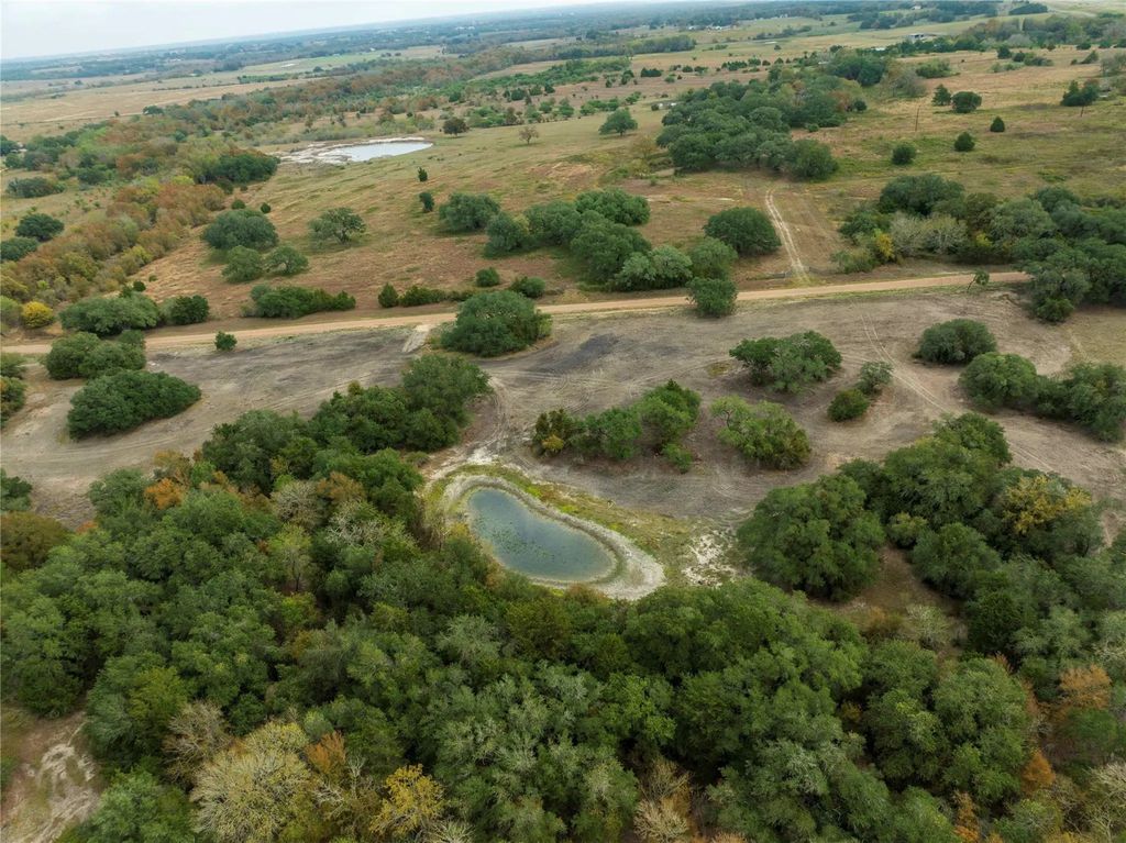 1250 Ladewig Lane - Tract 2, Flatonia