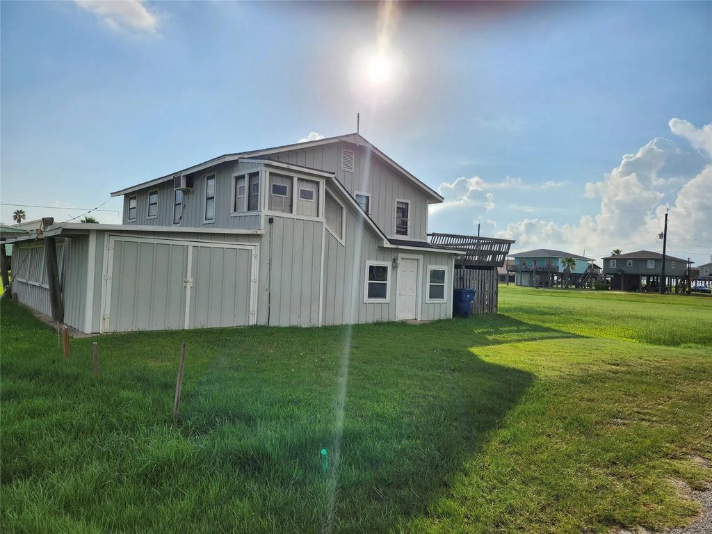 522 Surf Drive, Surfside Beach