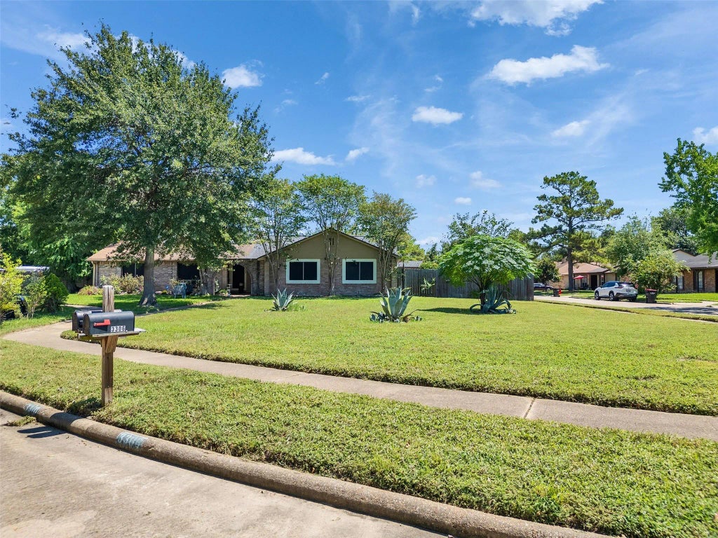 3306 Mayfly Court, Katy