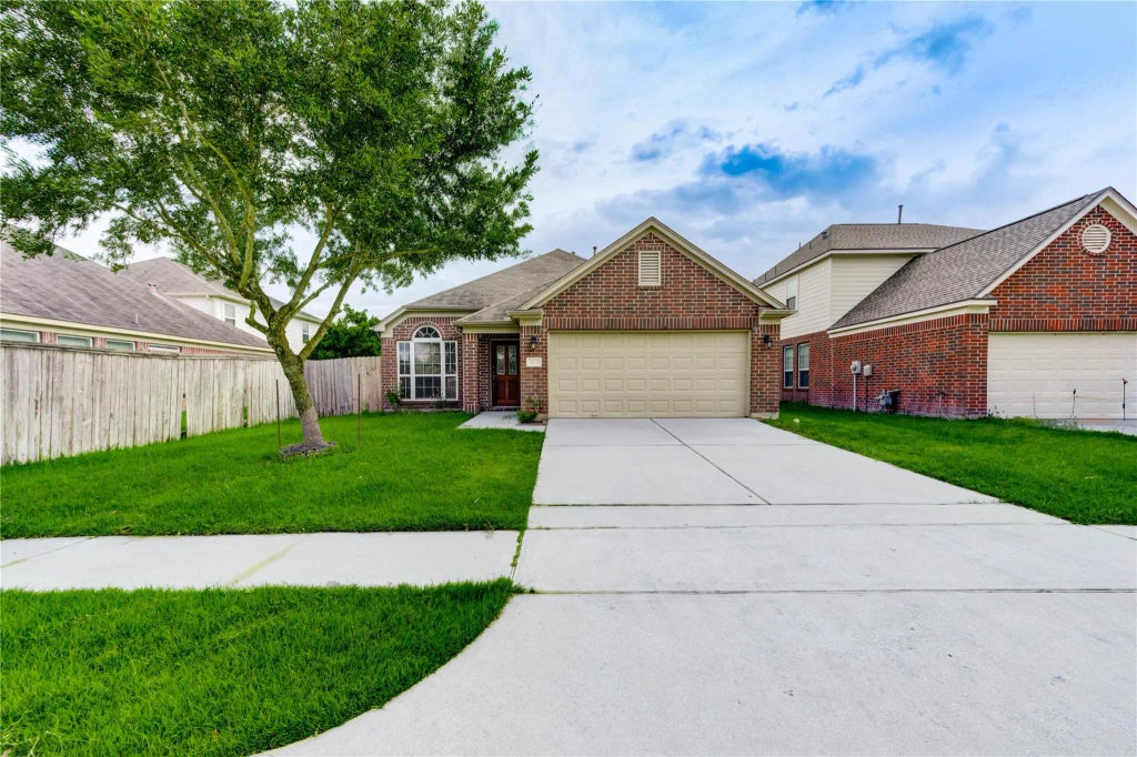 14839 Fir Knoll Way, Cypress