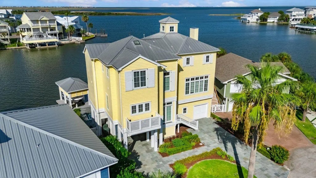 3509 Petite Circle, Galveston