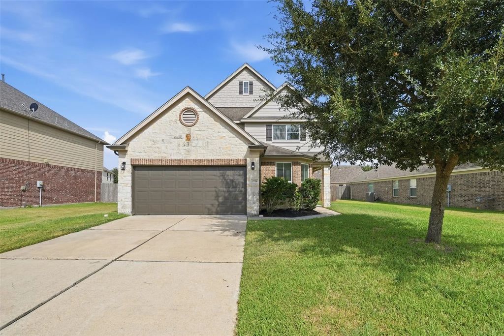 2714 Finwood Drive, Rosenberg