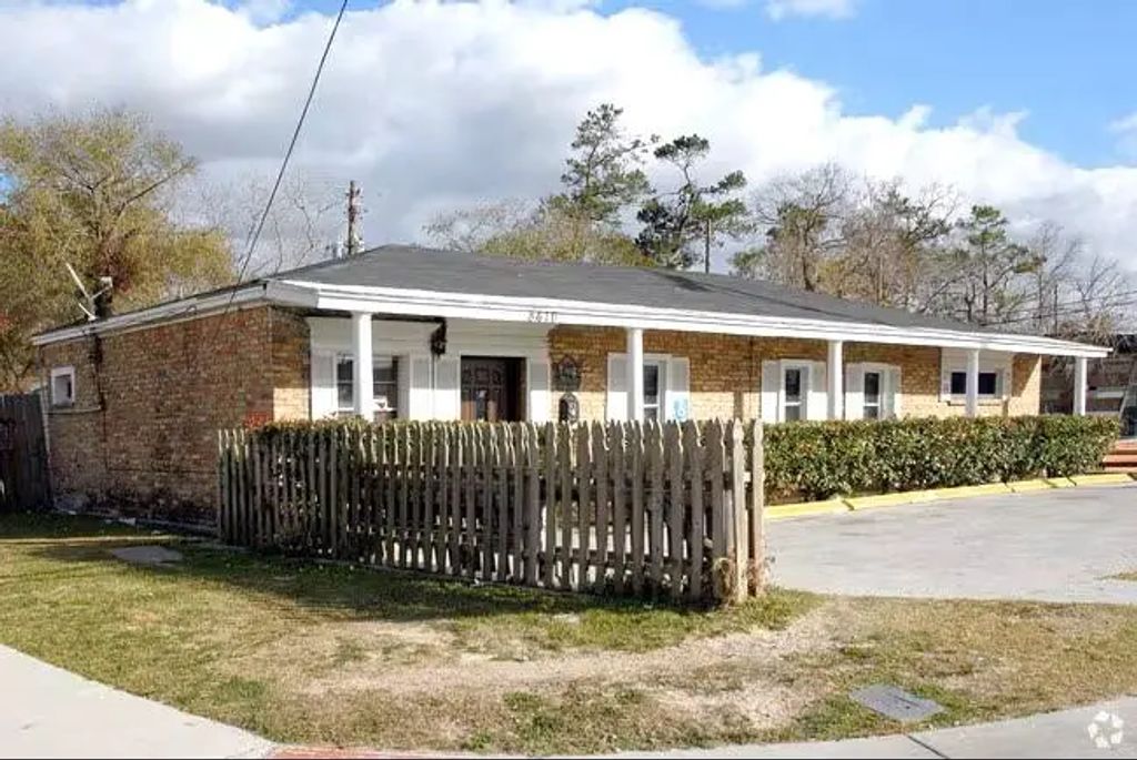 8416 Mesa Drive 14, Houston