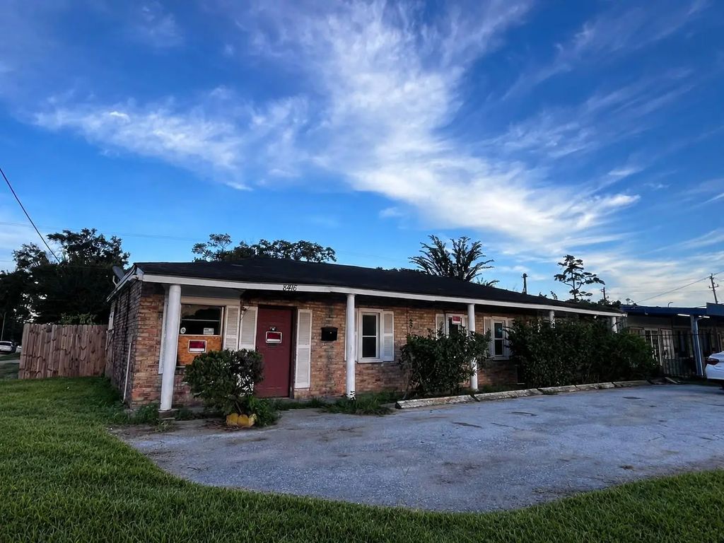 8416 Mesa Drive 14, Houston